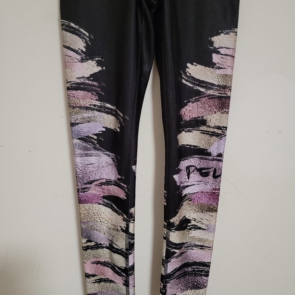 Peloton Terez Moody Metallic Biking Leggings Size XS - Picture 11 of 11